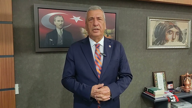 CHP'li Öztürkmen, AGS'ye giren 369 bin 38 öğretmen adayı için atama kaynağı istedi