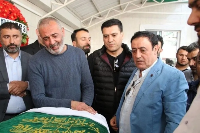 Dilber Ay'ın eşi yıllar sonra evlendi! Düğünden 15 gün sonra kalp krizi geçirdi