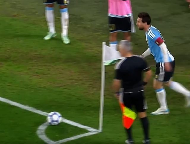 Emeklilik maçında Messi'den inanılmaz hareket