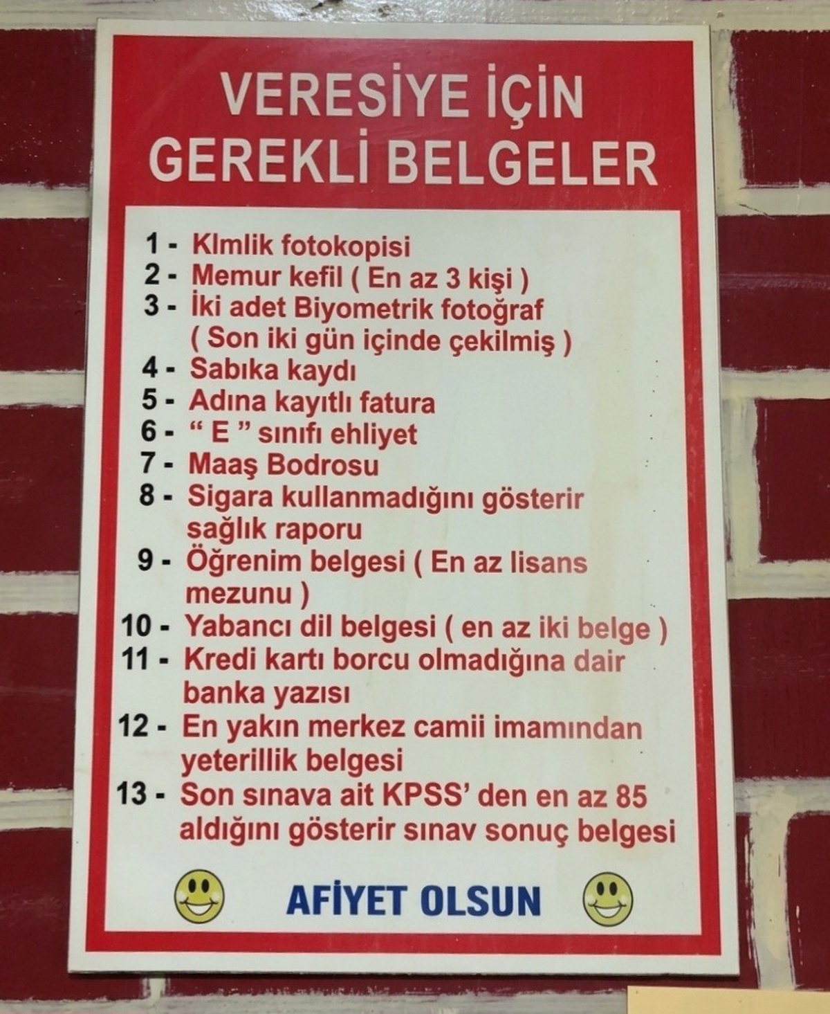 Erzurum\'da veresiye afişi 13 şartla şaşırttı, 85 KPSS puanı da istendi