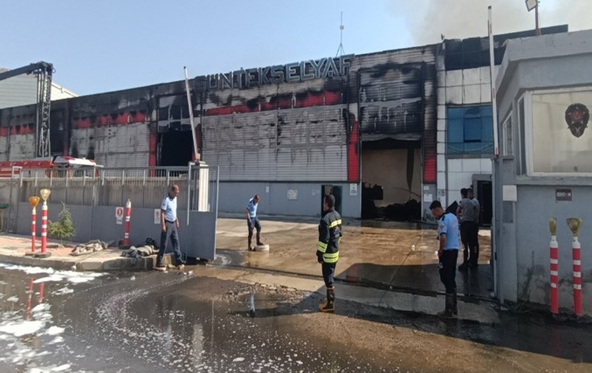 Gaziantep\'te sigorta için yaktırdığı iddia edilen fabrika sahibi L.K. tutuklandı