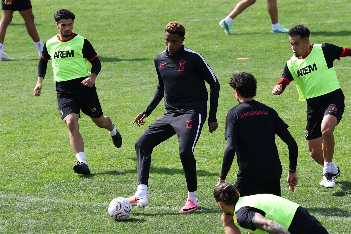 Gençlerbirliği, Diyadin\'in ardından Amed Sportif mesaisini Erkin Şimşir\'le sürdürdü