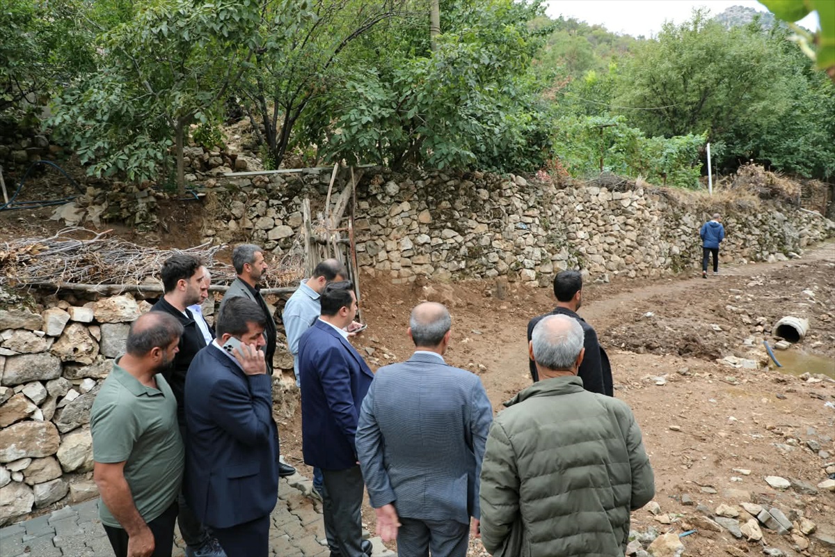 Hasankeyf Kaymakamı Böyük, KÖYDES yatırımlarını köy ve mezralarda inceledi