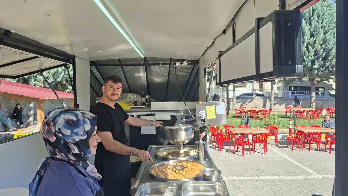 Hisarcık\'ta lokma hayrı ikinci kez yapıldı, 3 bin kişiye ikram edildi