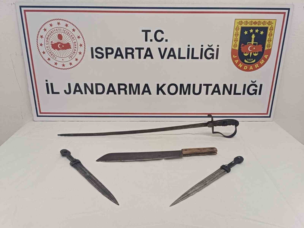 Isparta\'da son 3 ayda 30 sikke ele geçirildi, 20 şüpheliye işlem başlatıldı
