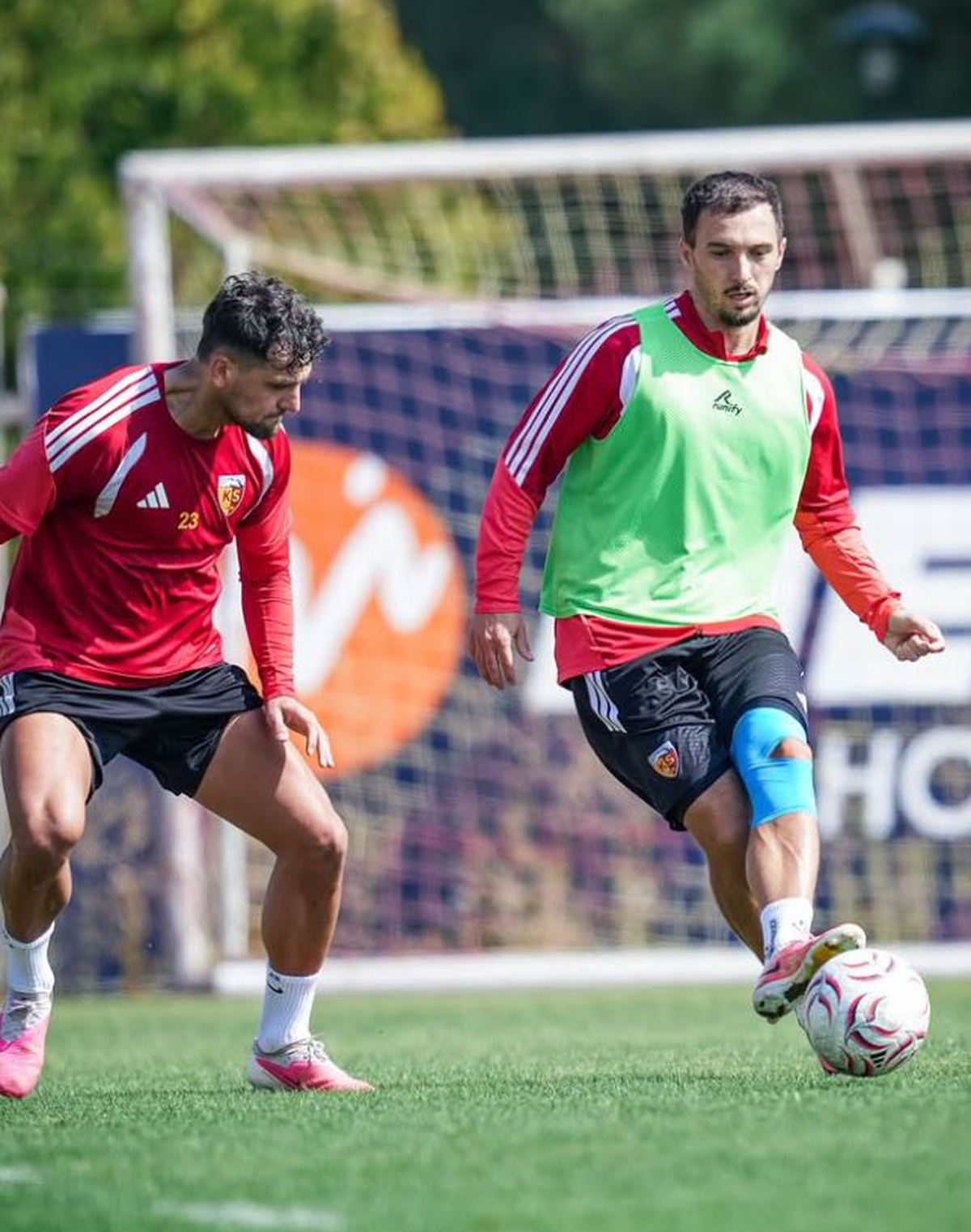 Kayserispor, Manisa FK maçı hazırlıklarını Recep Mamur Tesisleri\'nde sürdürdü