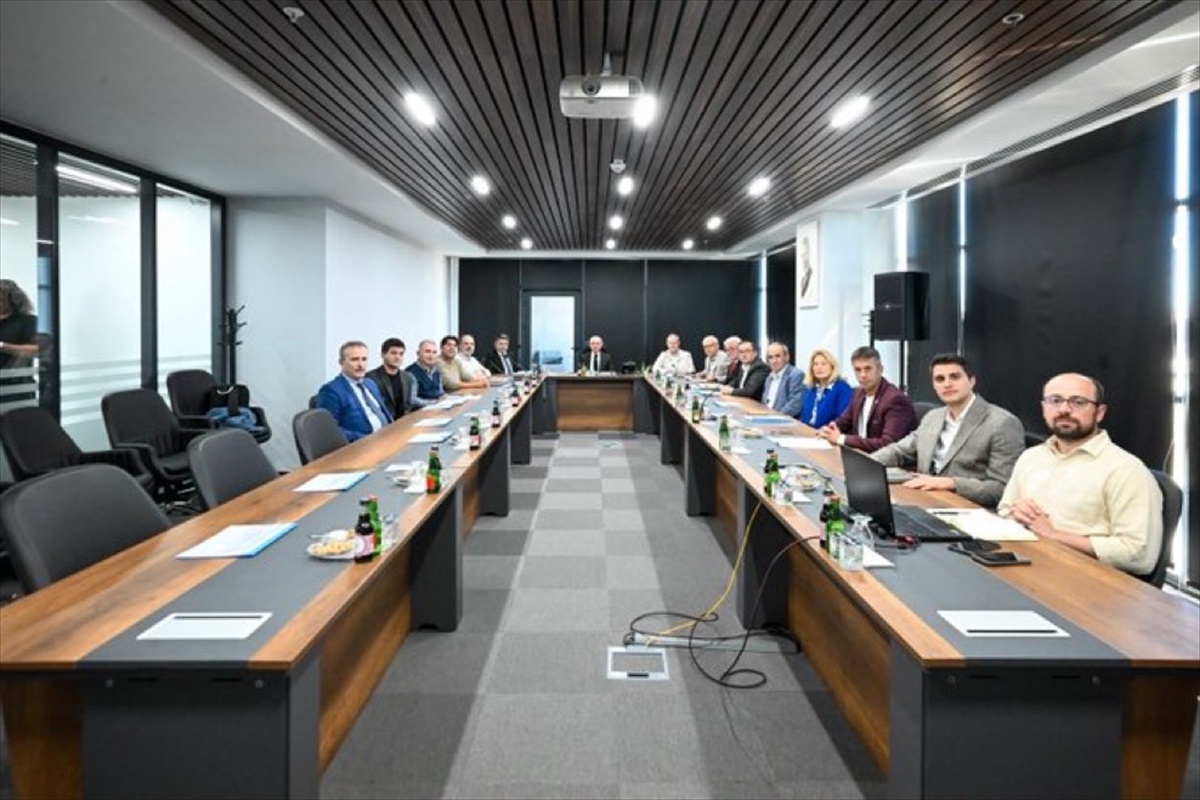 Kırklareli OSB\'de sanayi yatırımları ve istihdam Vali Turan başkanlığında görüşüldü