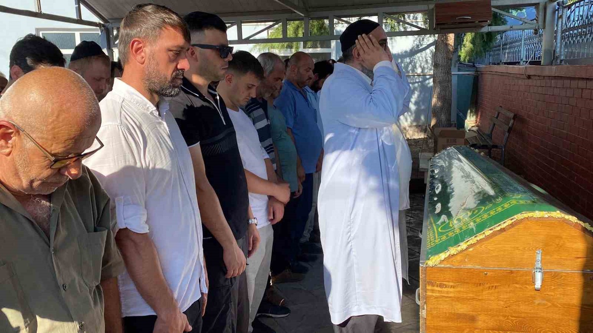 Kocaeli Başiskele\'de yaraladığı kişi 4 gün sonra ölünce sanığa müebbet hapis verildi