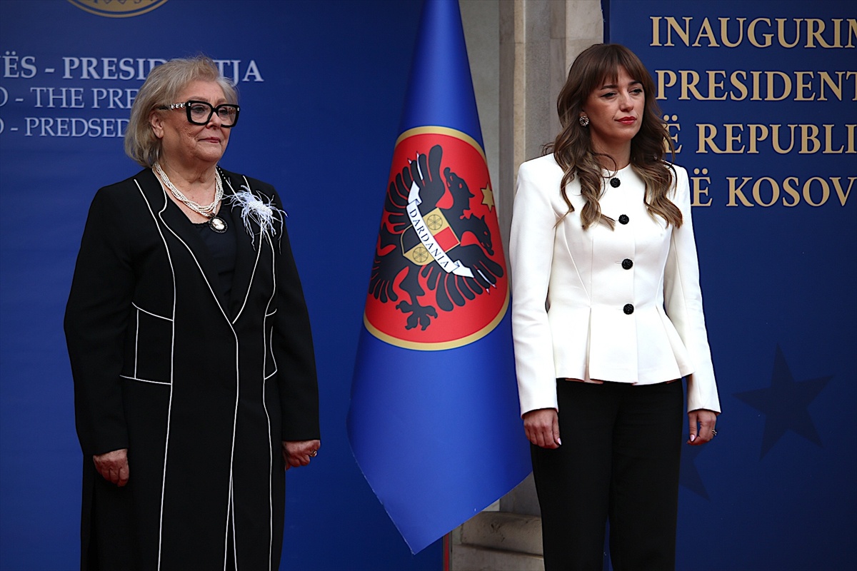 Justina Shiroka Pula, Kosova\'nın 3. kadın cumhurbaşkanı olarak görevi devraldı