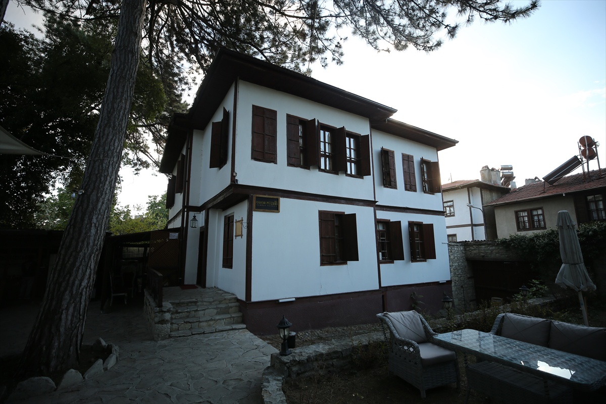 Safranbolu Kahve Müzesi, yaklaşık 200 yıllık konakta hizmete açıldı