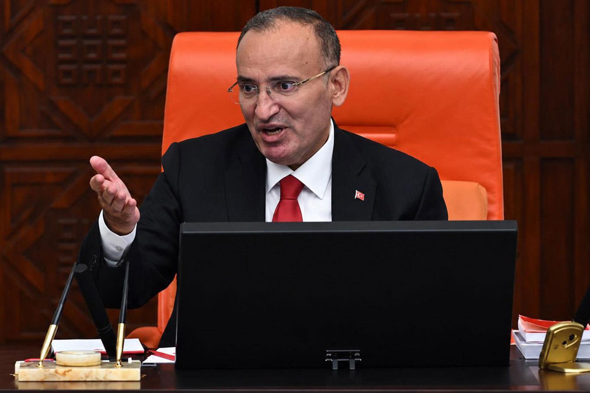 TBMM Başkanvekilliği görevinden istifa eden Bekir Bozdağ\'a AK Parti\'den yeni görev