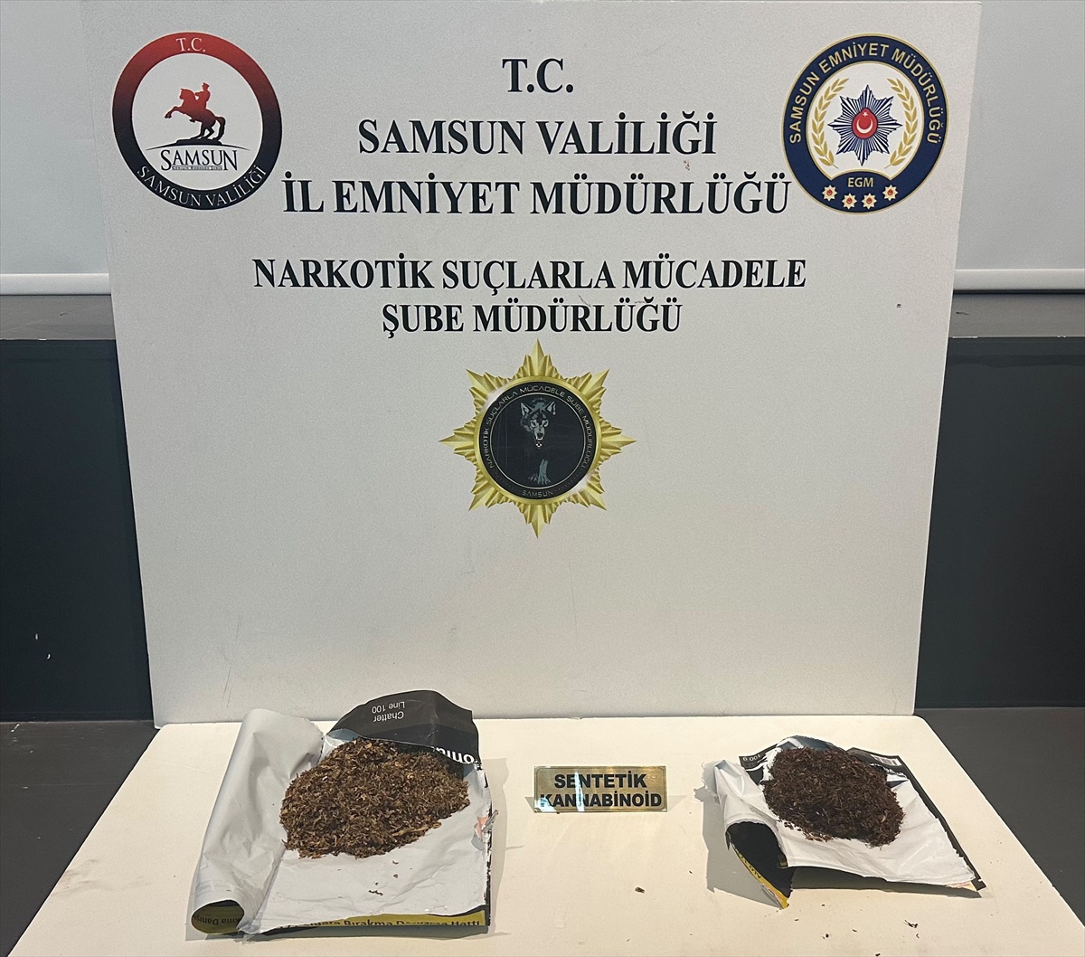 Samsun\'da operasyonda 2 şüpheli gözaltına alındı, 51 gram uyuşturucu bulundu