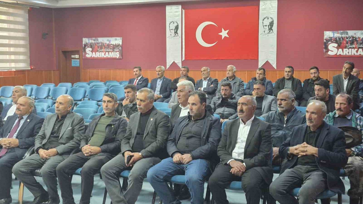 Sarıkamış\'ta KÖYDES toplantısında köylerin altyapı ihtiyaçları değerlendirildi