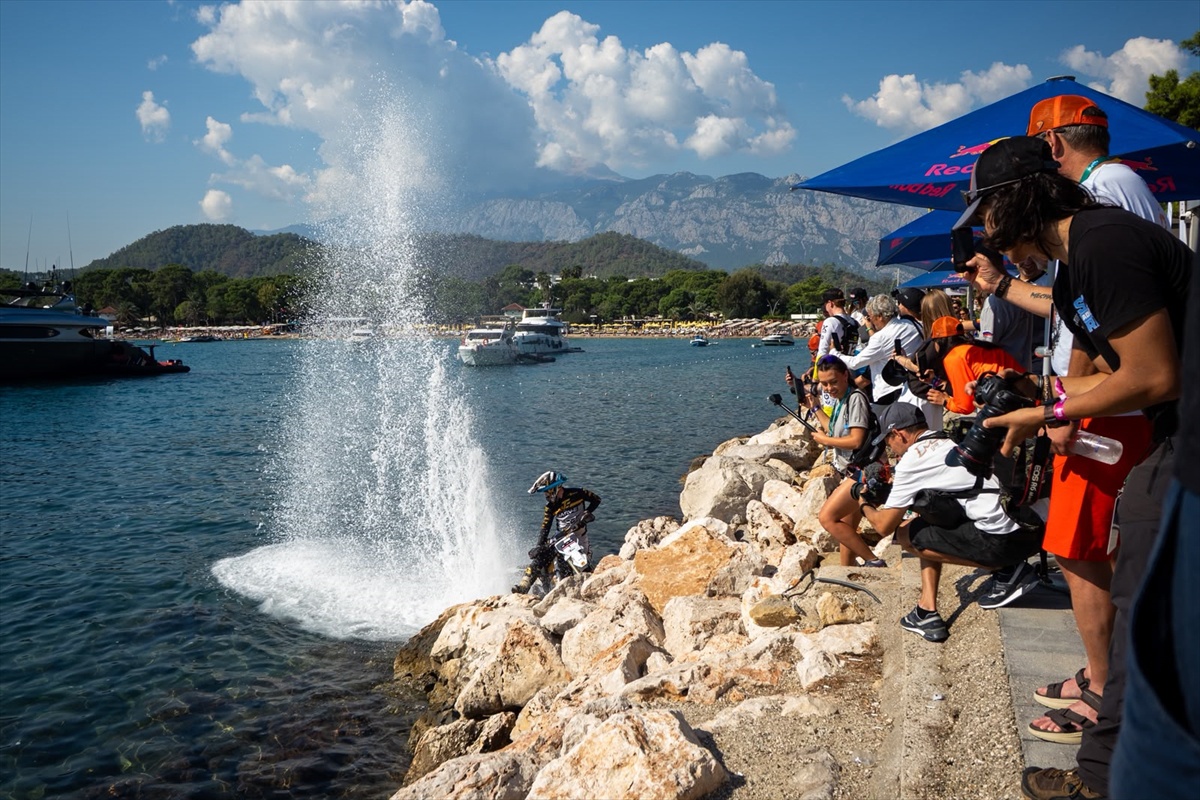Sea to Sky Enduro Kemer\'de başladı, final Tahtalı Dağı\'nda sona erecek