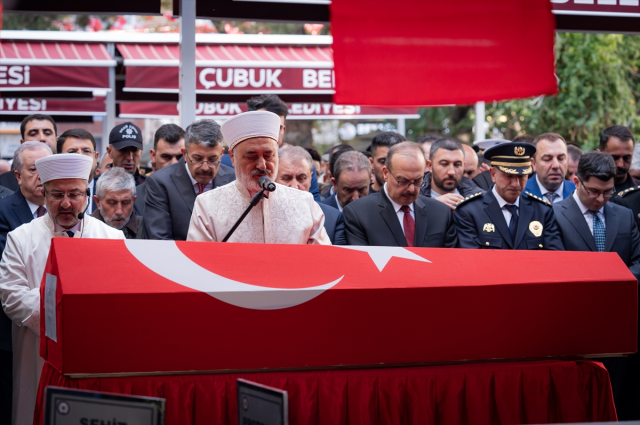 Şehit polis Türkoğlu son yolculuğuna uğurlandı