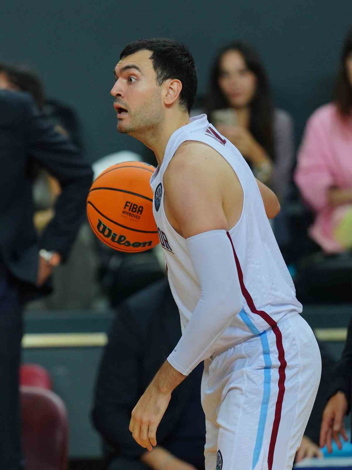 Şampiyonlar Ligi\'ne galibiyetle başlayan Trabzonspor, Nanterre 92\'yi 93-83 yendi