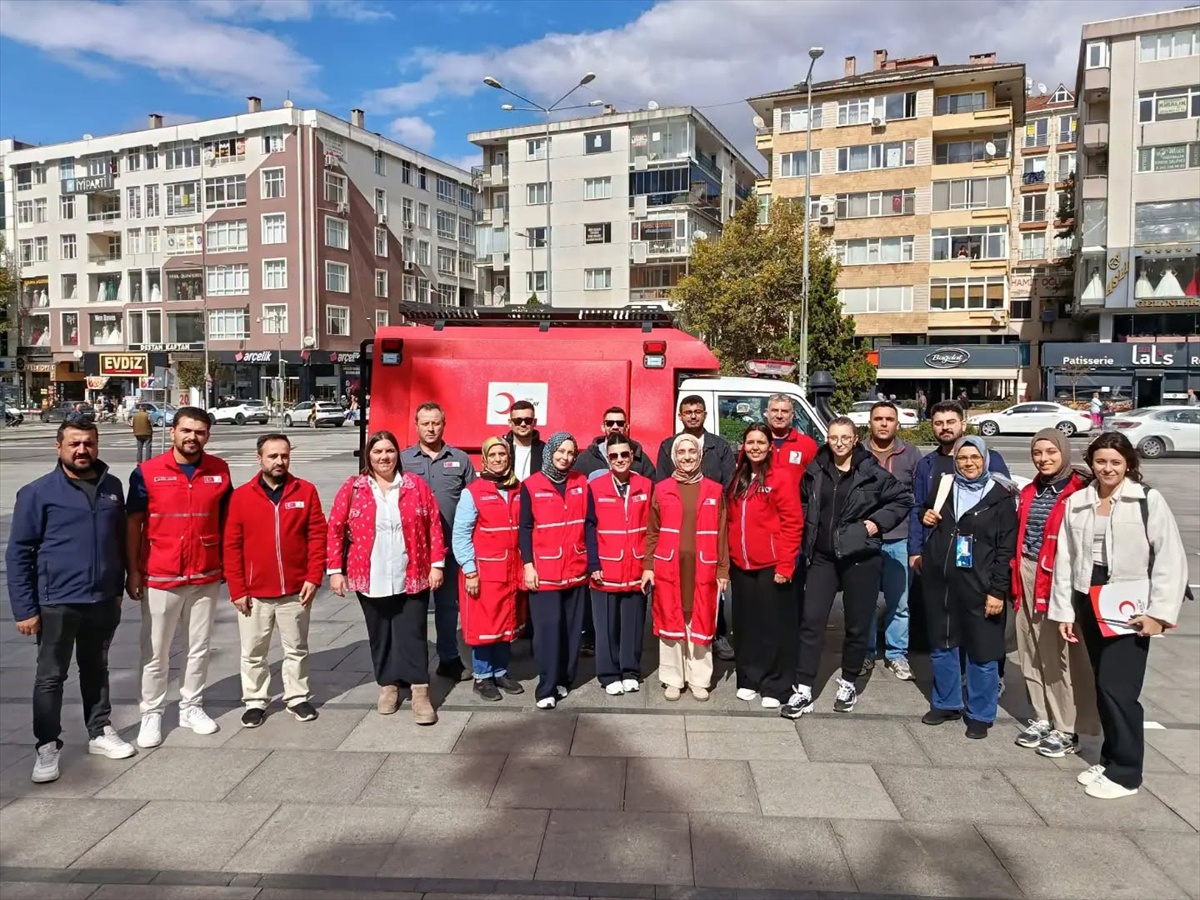 Çorlu\'da Trakya personeline afet yönetimi eğitimi Türk Kızılay tarafından verildi