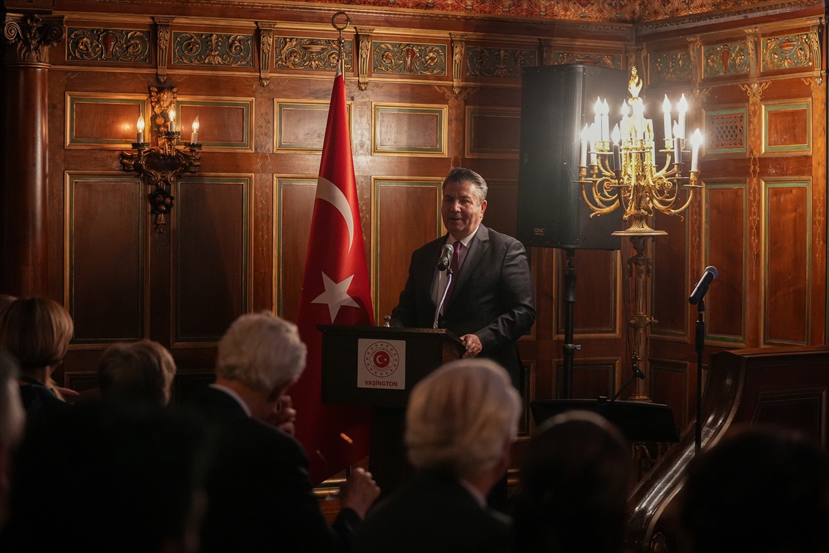 Türkiye\'nin Washington Büyükelçiliği caz konserinde Ertegün kardeşleri andı