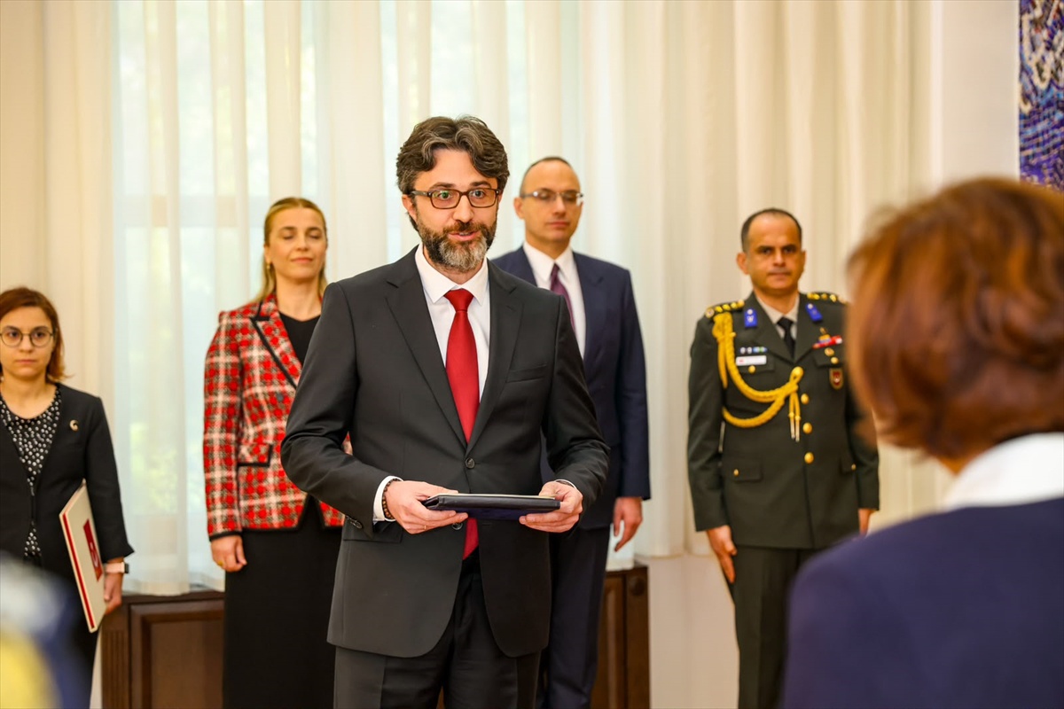 Kuzey Makedonya Cumhurbaşkanı Davkova, Türkiye Büyükelçisi Aktaş\'ın güven mektubunu aldı