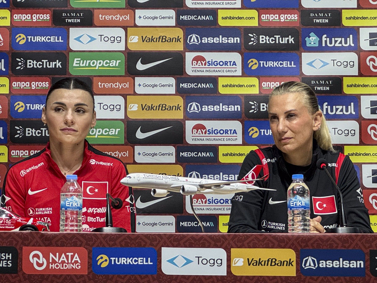 A Milli Kadın Futbol Takımı, yarın Slovenya ile play-off ilk maçına Pendik\'te çıkıyor