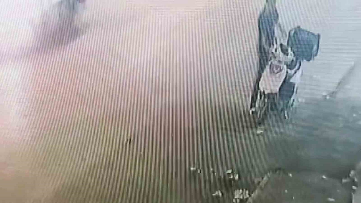 Adana\'da kuryenin motoru çalındı, şüpheli tutuklandı, \'hoşuma gitti\' dediği öne sürüldü