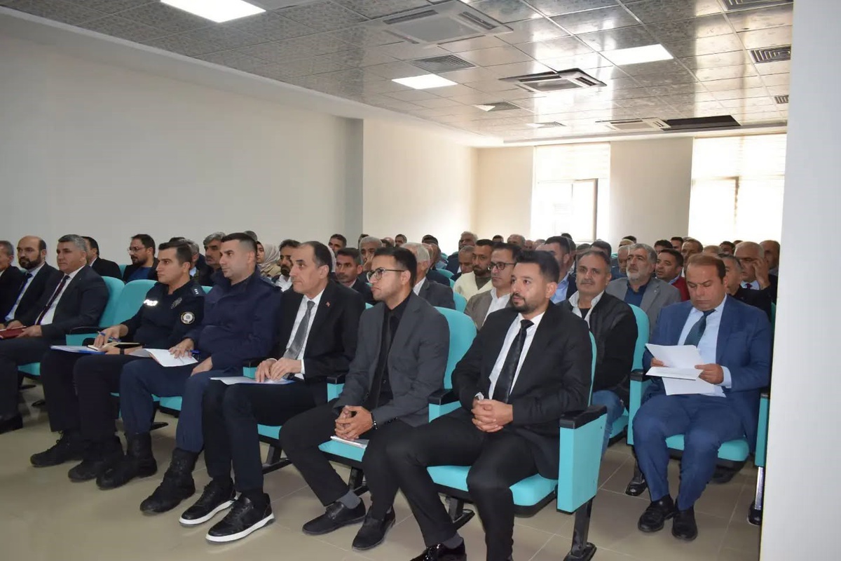 Adıyaman Çelikhan\'da okul güvenliği toplantısında servis denetimi ele alındı
