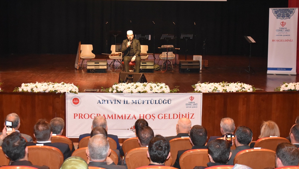 Diyanet İşleri Başkan Yrd. Şahin, Artvin\'de camilerin ilimle yaşatılmasını istedi