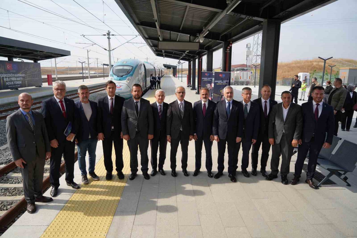 Asya’dan Avrupa’ya uzanan hızlı tren yolu açılıyor