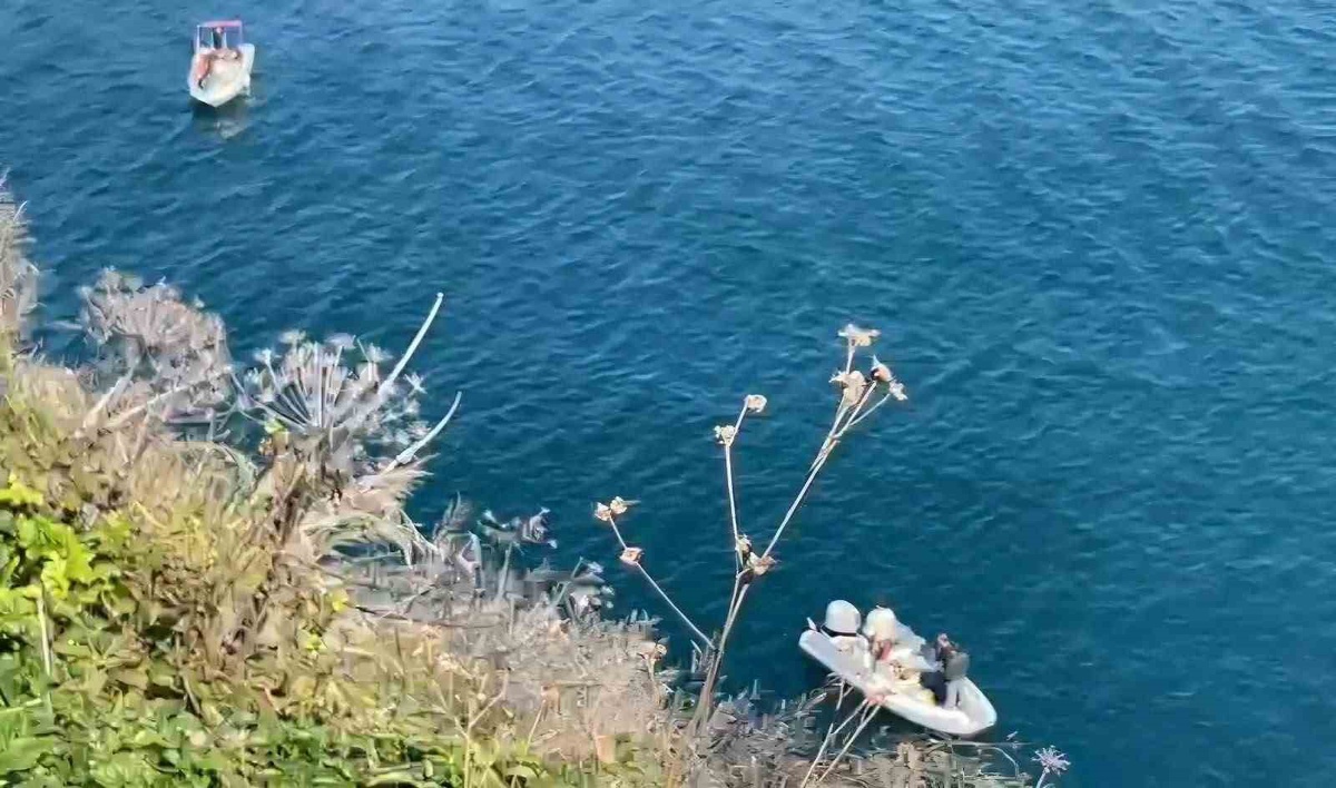 Bartın Amasra\'da kaybolan madenci için tekne ihbarına dalgıçlar baktı, arama sürüyor