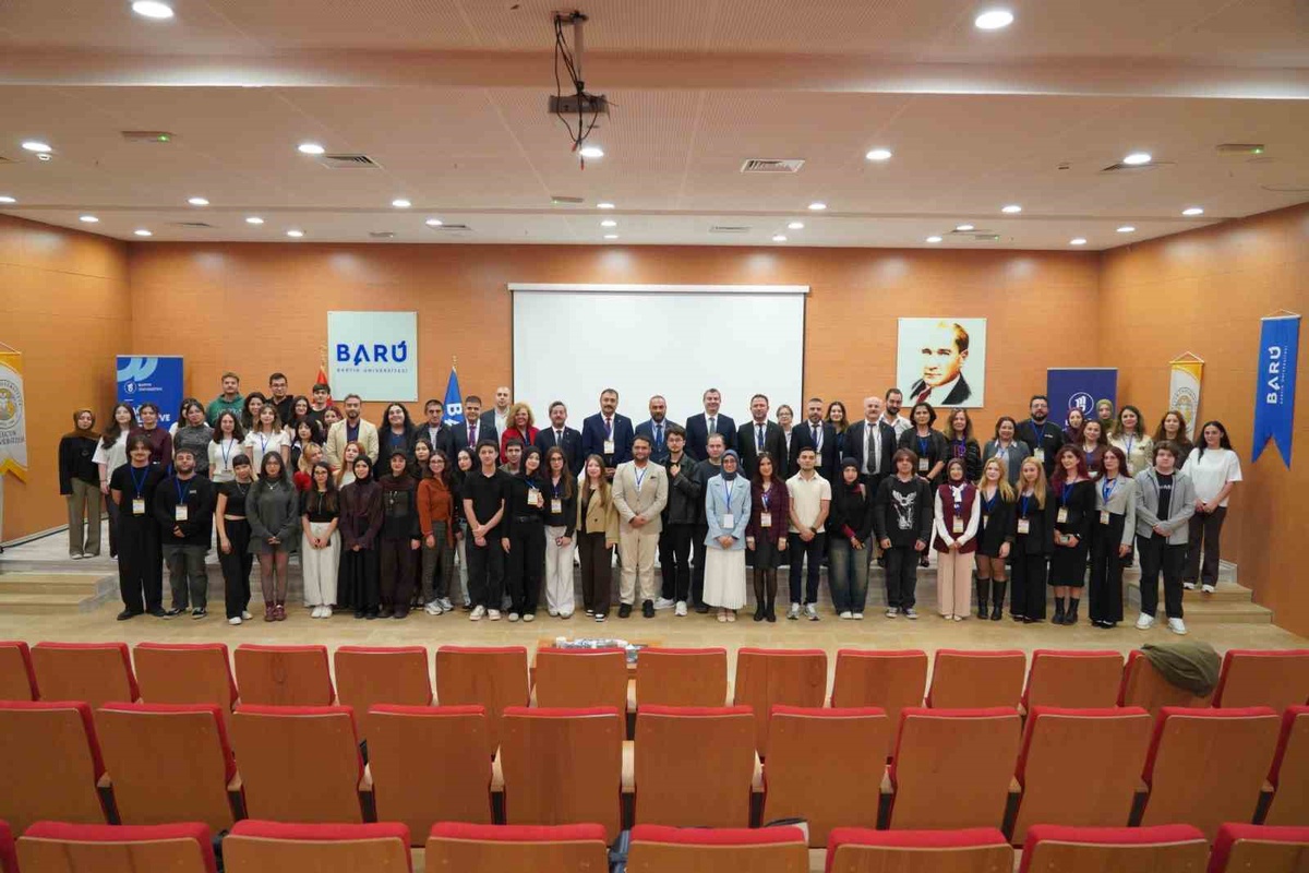 Bartın\'daki dil ve çeviribilim kongresinde yapay zekanın çeviriye etkisi ele alınacak