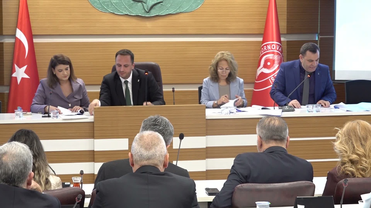 Bornova Belediye Meclisi, 9 milyar 30 milyon liralık 2027 bütçesini kabul etti