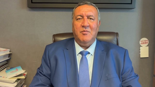 CHP'li Gürer, mikro esnafa yüzde 0 POS komisyonu için kanun teklifi sundu
