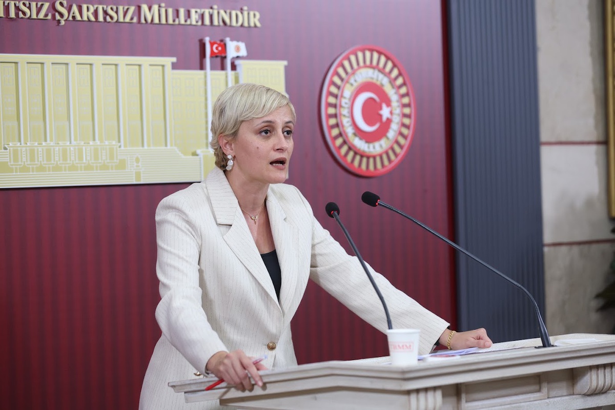 DEM Partili Koca, Sincan Cezaevi\'ndeki Kaos GL yöneticilerinin tahliyesini istedi