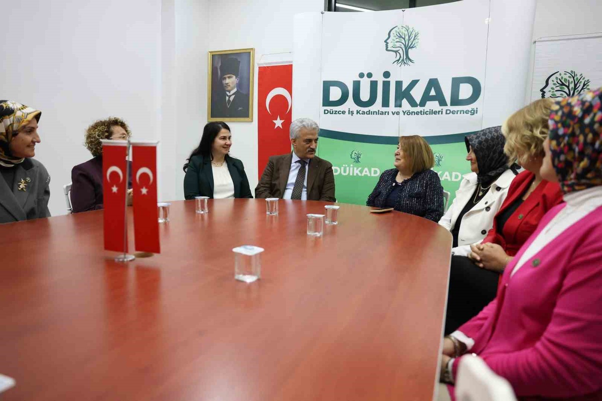 Düzce Valisi Makas, DÜİKAD\'la iş kadınlarının rolünü ve katkılarını görüştü