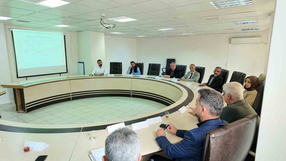 Elazığ İl Sağlık Müdürlüğü intiharı önleme toplantısında tedbirleri karara bağladı