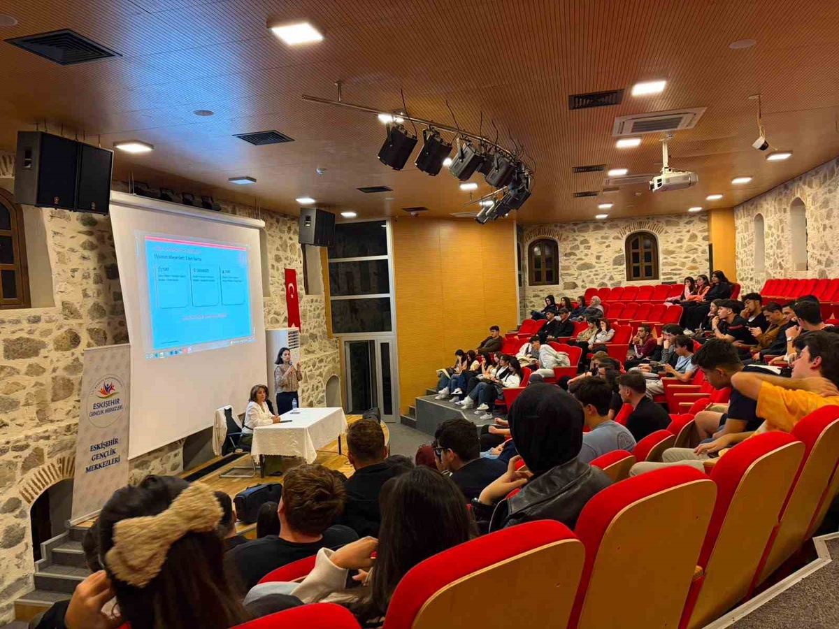 Eskişehir\'de Osman Efendi Yurdu\'nda öğrencilere Kur\'an-ı Kerim kursu başlatıldı