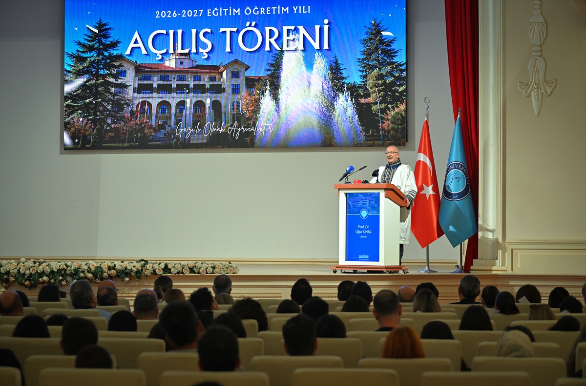 Gazi Üniversitesi Spor Bilimleri Fakültesinin yeni akademik yıl açılışı törenle yapıldı