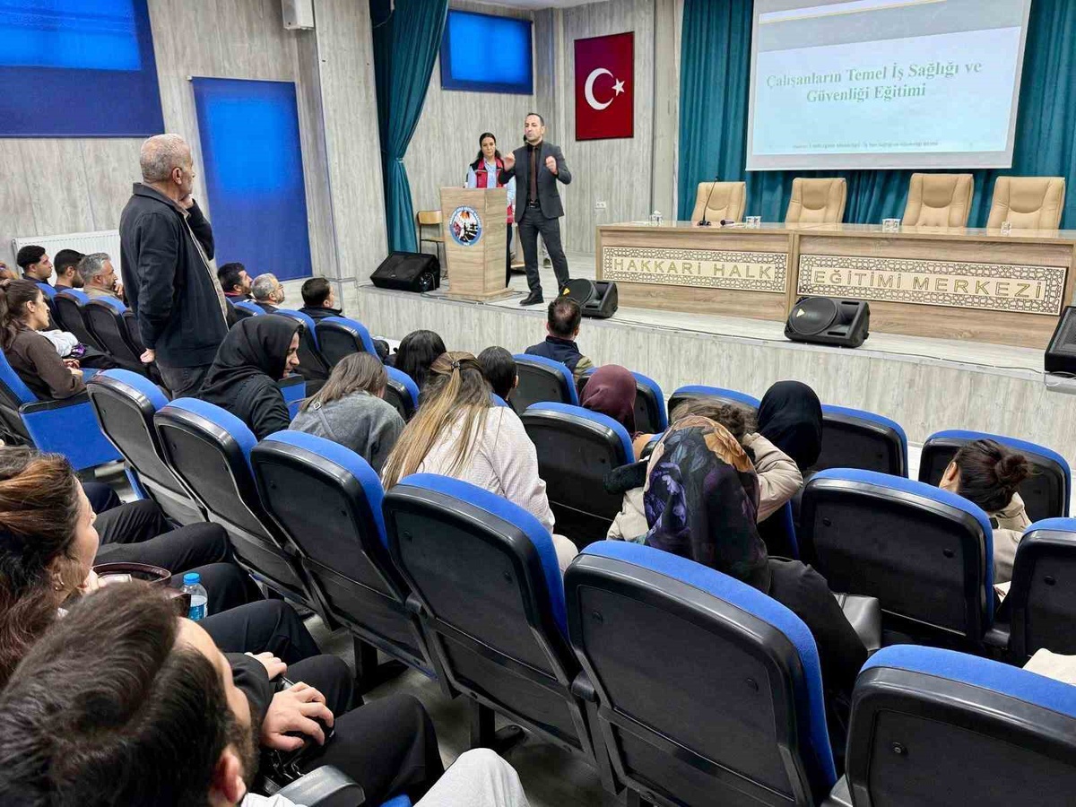 Hakkari\'de 230 bahçe görevlisi ve 389 temizlik personeline güvenlik eğitimi verildi