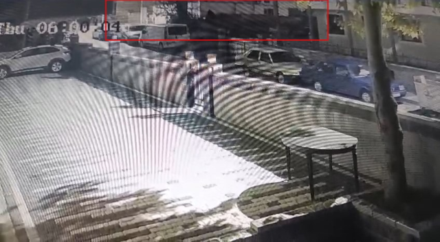 İstanbul'da 7 katlı binanın çökme anı kamerada