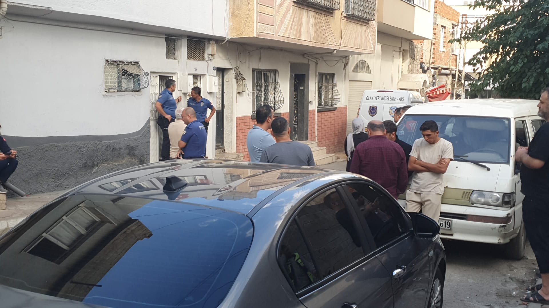 <a class='keyword-sd' href='/kilis/' title='Kilis'>Kilis</a>'te 46 yaşındaki O.D. asarak hayatına son verdi, intihar nedeni araştırılıyor