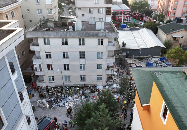 Maltepe Belediye Başkanı Köymen: İstanbul'da çöken binanın üst 2 katı kaçak