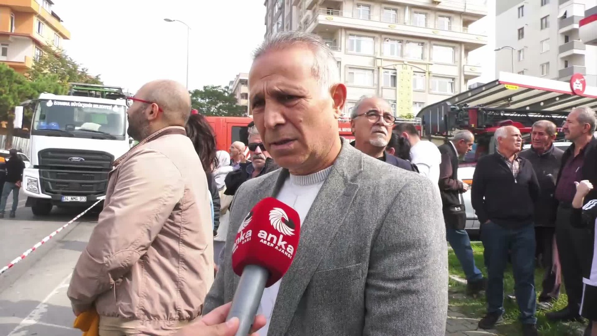 Maltepe\'de ilk üç katı çöken binada 3\'ü çocuk 10 kişi kurtarıldı, 2 kişi öldü