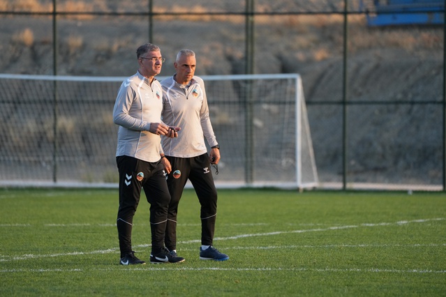 Mardin 1969 Spor Teknik Direktörü Petev, Bursaspor deplasmanından 3 puan hedefliyor