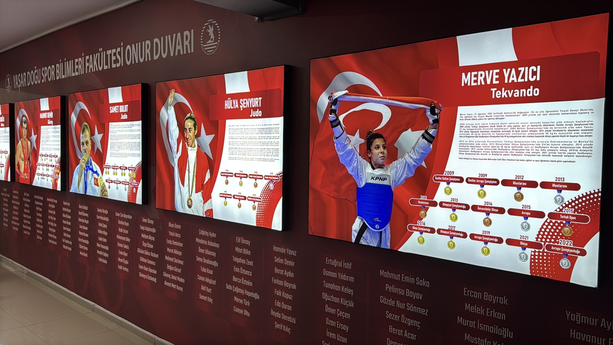 OMÜ\'de milli sporcular için Onur Duvarı açılışına Mahmut Demir katıldı