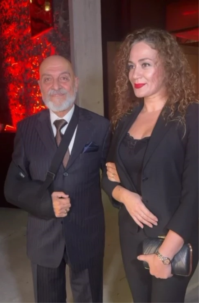 Özge Borak'ın babası merdivenlerden düştü: İki kat aşağı yuvarlandı
