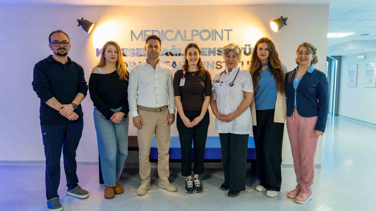 İEÜ Medical Point Hastanesi\'nin Parkinson yapay zeka projesi TÜBİTAK desteği aldı