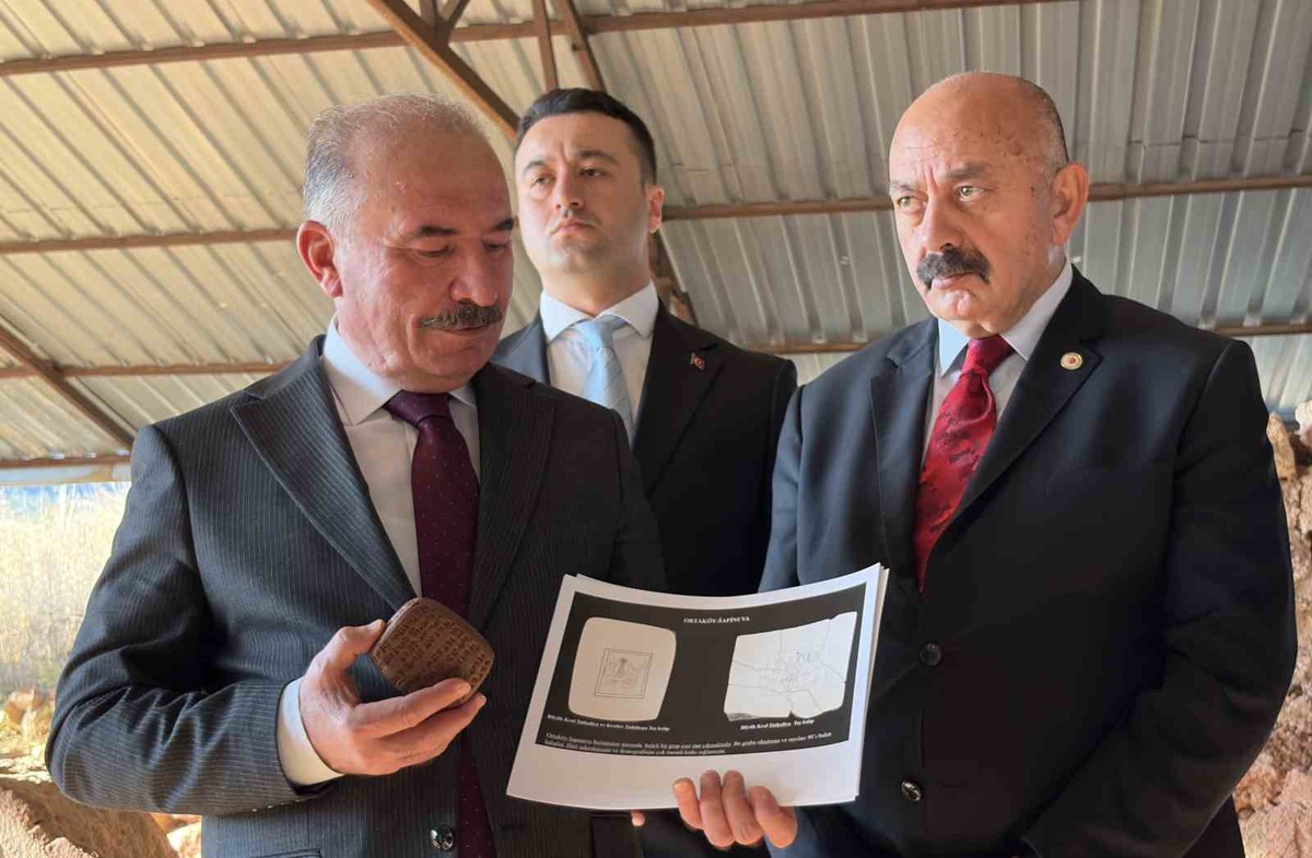 Şapinuva’daki 4 bin 533 çivi yazılı tablet için UNESCO’ya resmi başvuru yapıldı