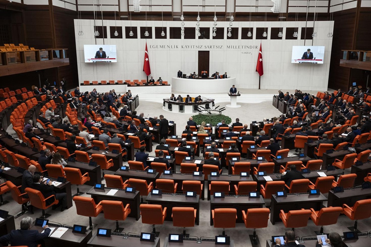TBMM\'de Yusuf Beyazıt Başkan Vekilliğine, Mehmet Taytak İdare Amirliğine seçildi