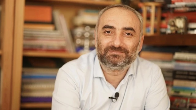 Ticaret Bakanı Bolat'tan iki gazeteciye suç duyurusu
