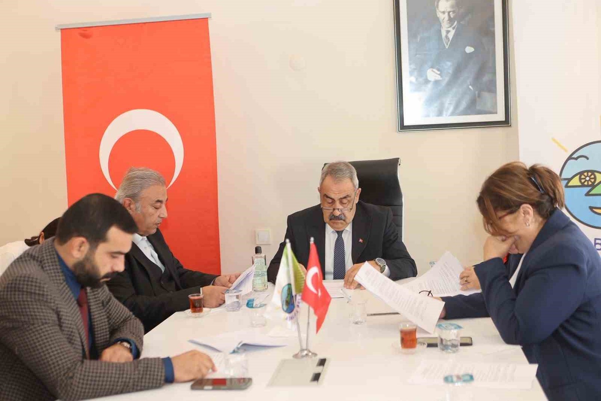 Adalar Belediyesi 2027 için 850 milyon TL\'lik bütçeyi oy birliğiyle onayladı